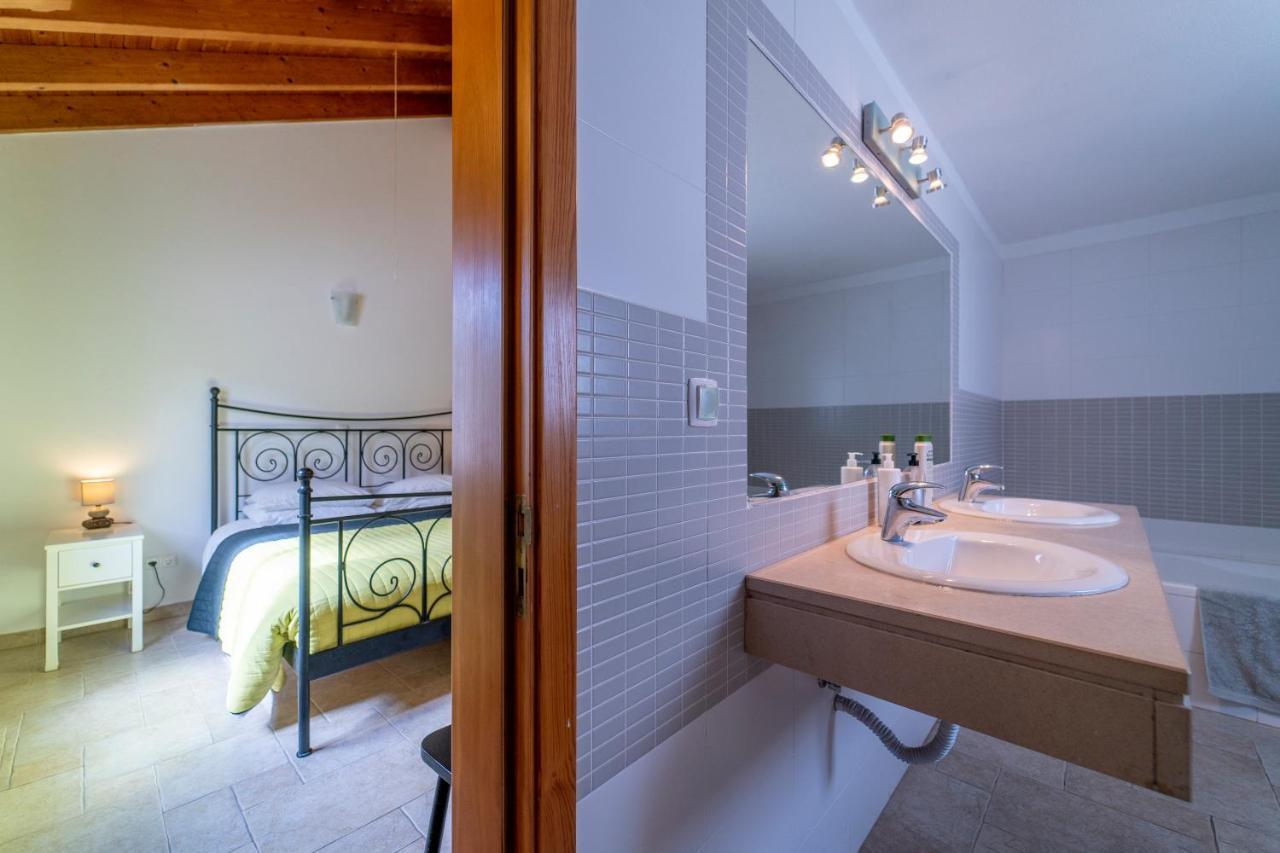 Casa Garrod - Spacious Family Villa アルジェズール エクステリア 写真