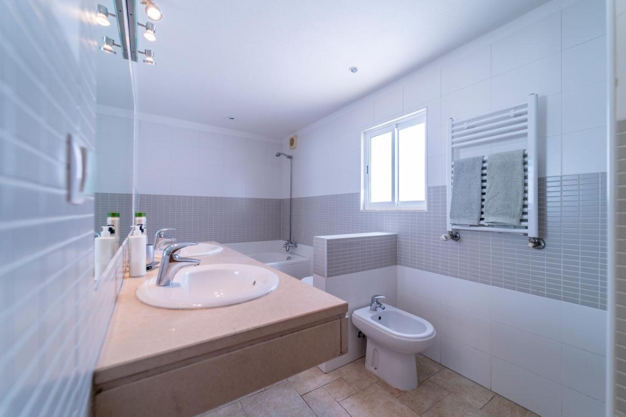 Casa Garrod - Spacious Family Villa アルジェズール エクステリア 写真