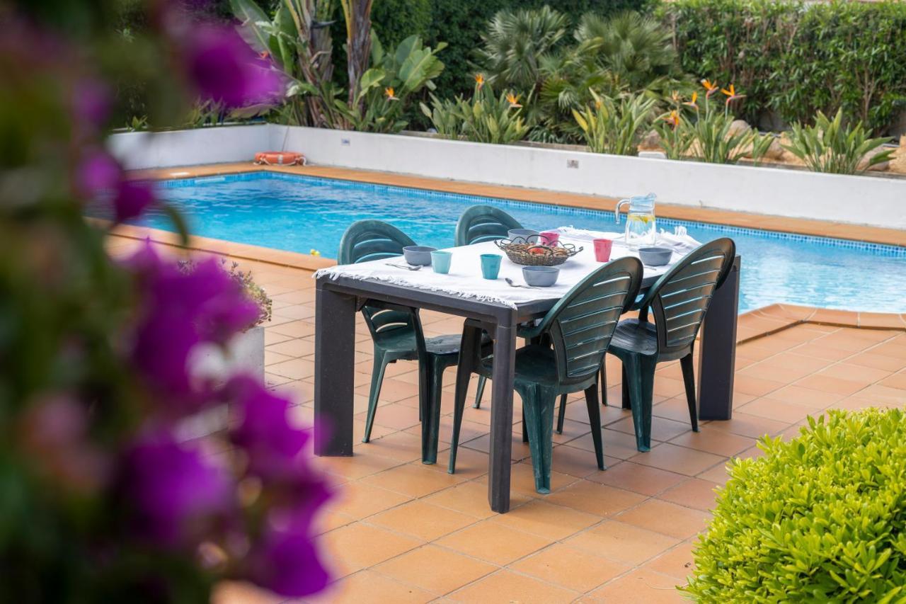 Casa Garrod - Spacious Family Villa アルジェズール エクステリア 写真