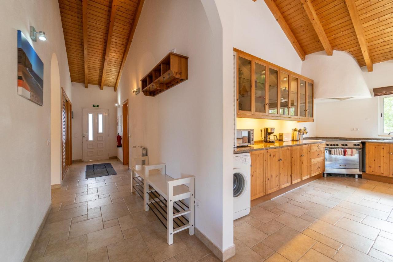 Casa Garrod - Spacious Family Villa アルジェズール エクステリア 写真